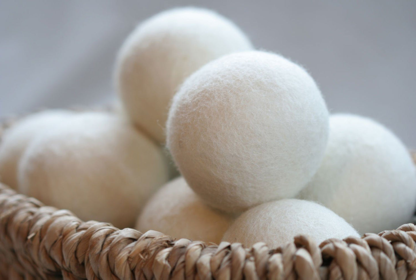 Wool dryer balls